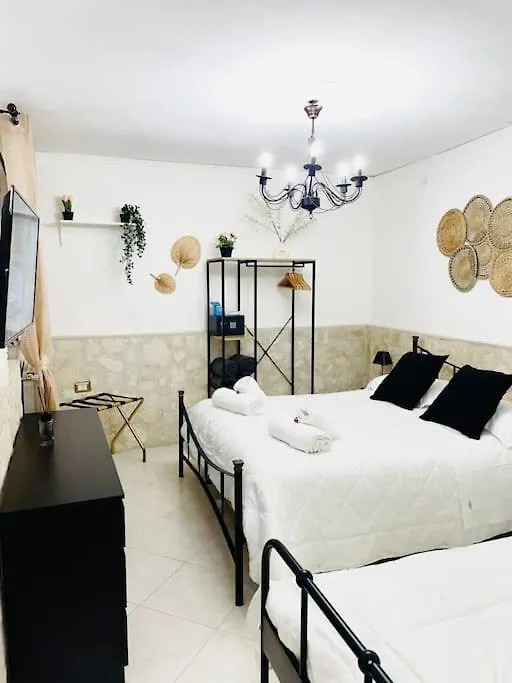 Appartamento Casa Vacanza Gentileschi - Self Check-In Napoli 0*,  Italia